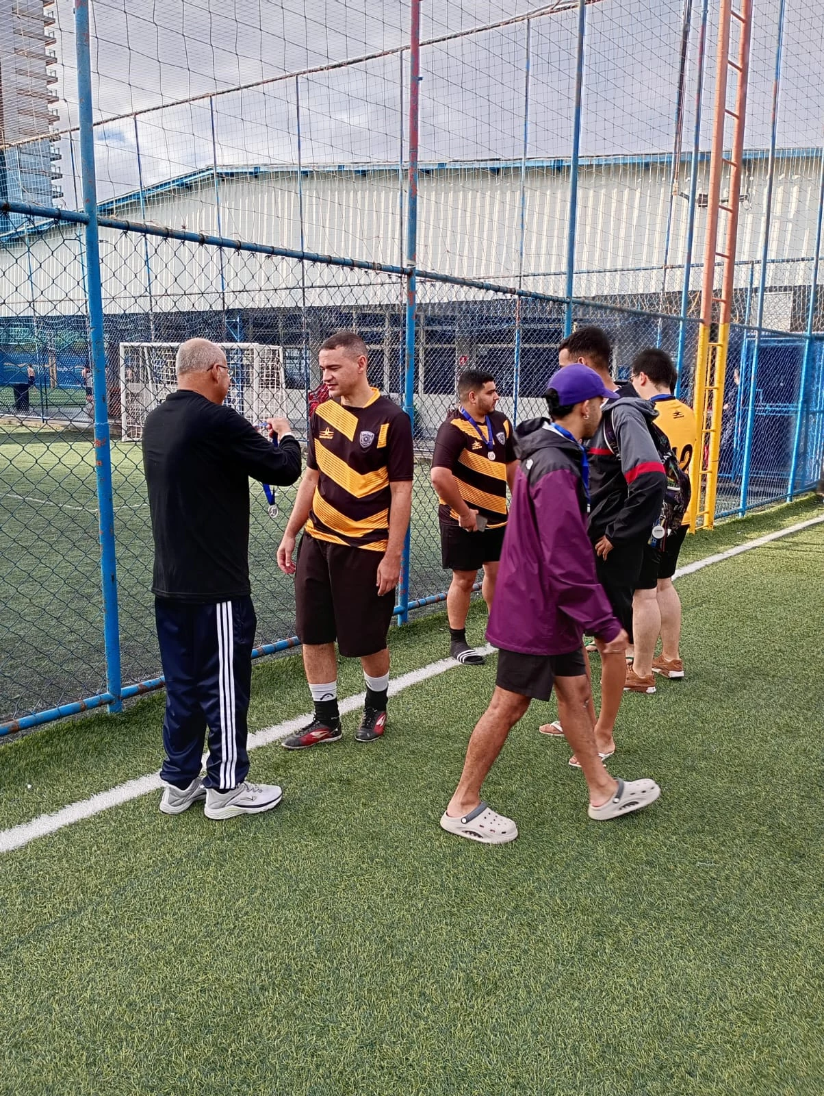 c6b6952b-12dc-4f43-9235-2b779a7f234a